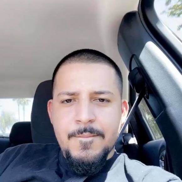 Meet your Posher, Kevin - Picture 1 of 1